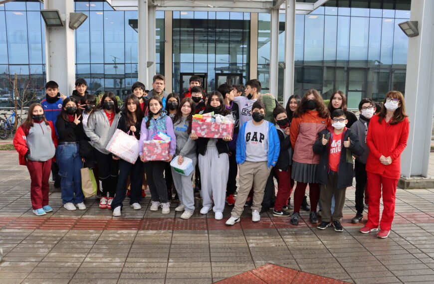 DONACIÓN DEL 7MO AÑO A DEL COLEGIO ANGOL AL HOGAR DE LA EMBARAZADA RURAL: UNA VALIOSA INICIATIVA SOLIDARIA