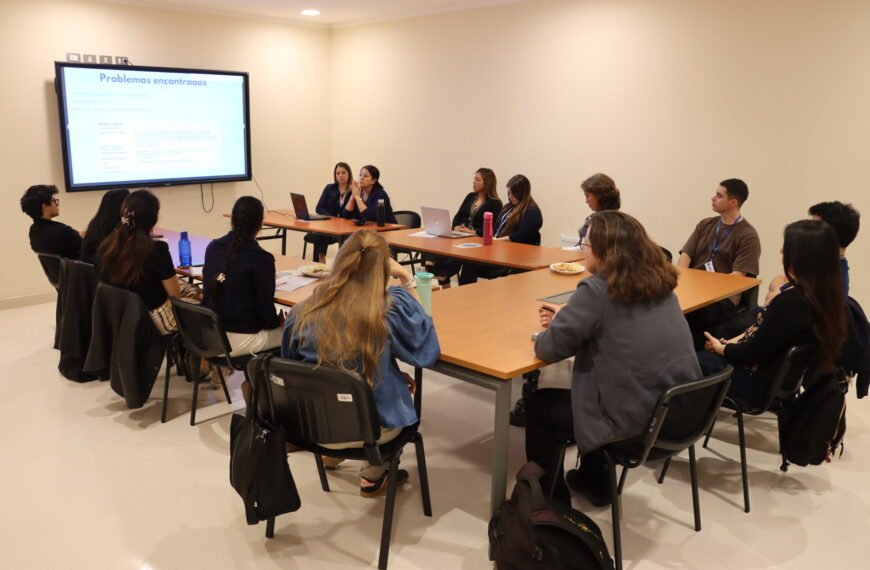 MÉDICOS EDF SE CAPACITAN EN PROCESOS CLÍNICOS Y RED ASISTENCIAL EN NUESTRO HOSPITAL