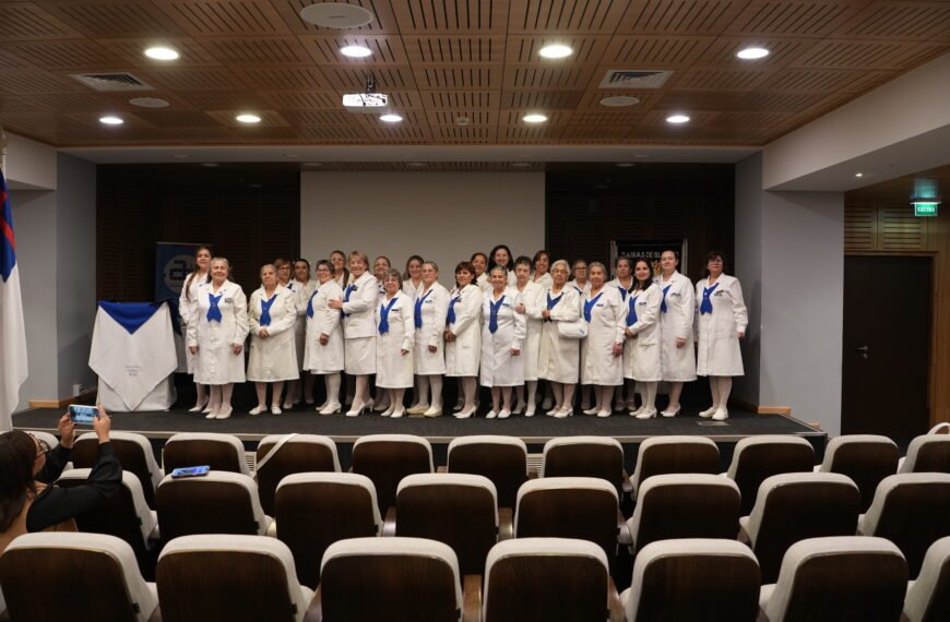 FUNDACIÓN DAMAS DE BLANCO DE ANGOL CELEBRÓ 25 AÑOS AL SERVICIO DE LA COMUNIDAD